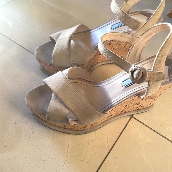 Prada suede beige cork platform wedge - Picture 4 of 13